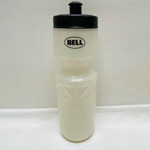 Bell Bicycle Water Bottle Quencher 100 Clear 22 oz Sqeeze Without Bike Clip NWOT